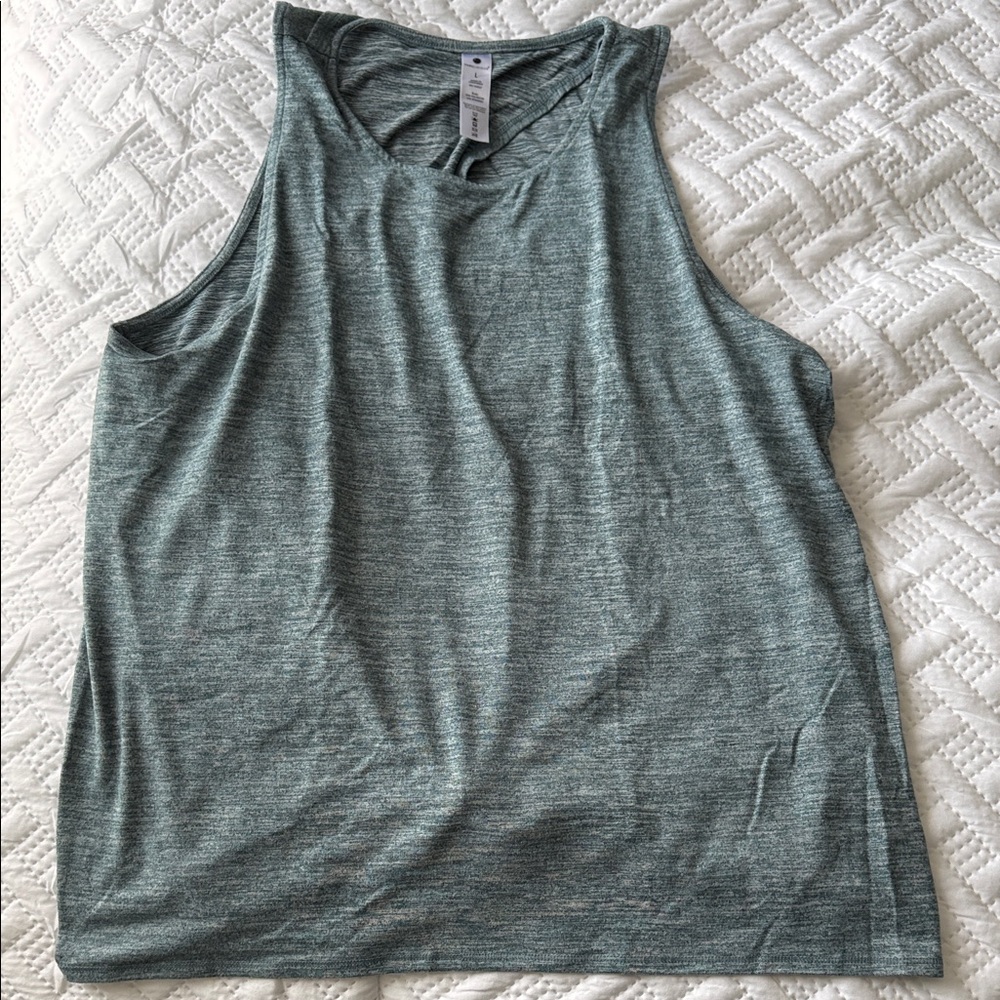 Yogalicious Heathered Green Muscle Tee